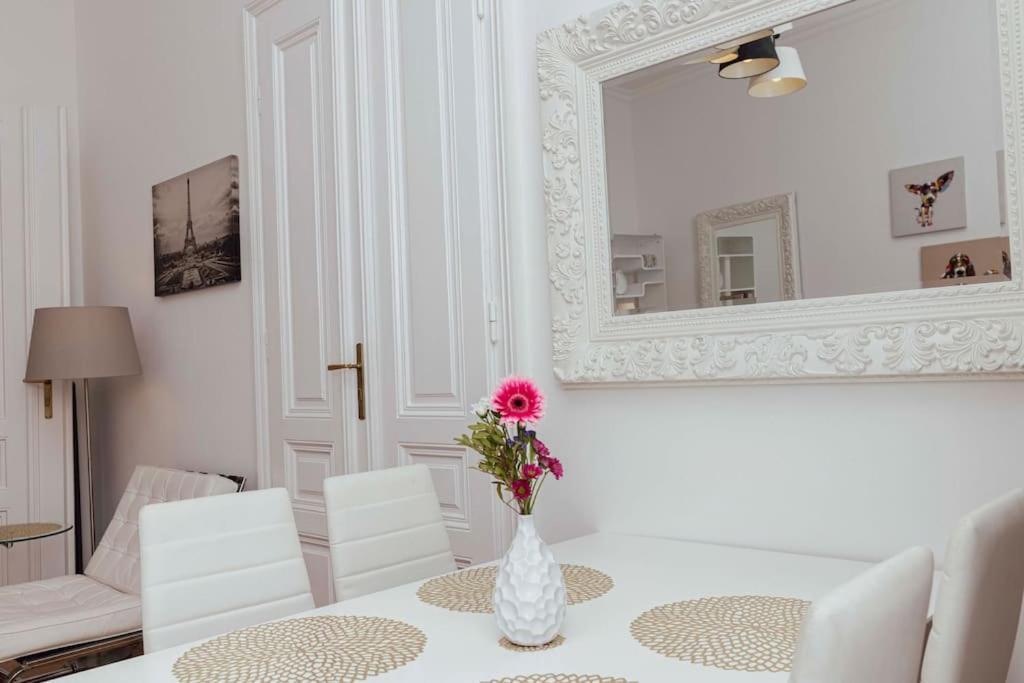 Modern Stylish Comfortable 2 Bedroom * Wien