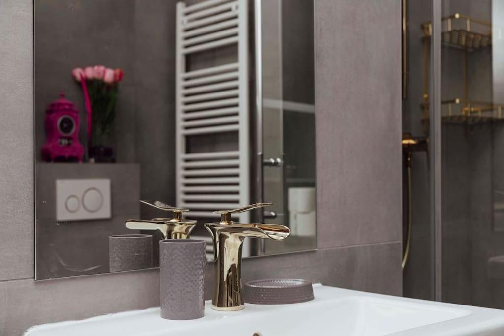 Modern Stylish Comfortable 2 Bedroom Appartement Vienne